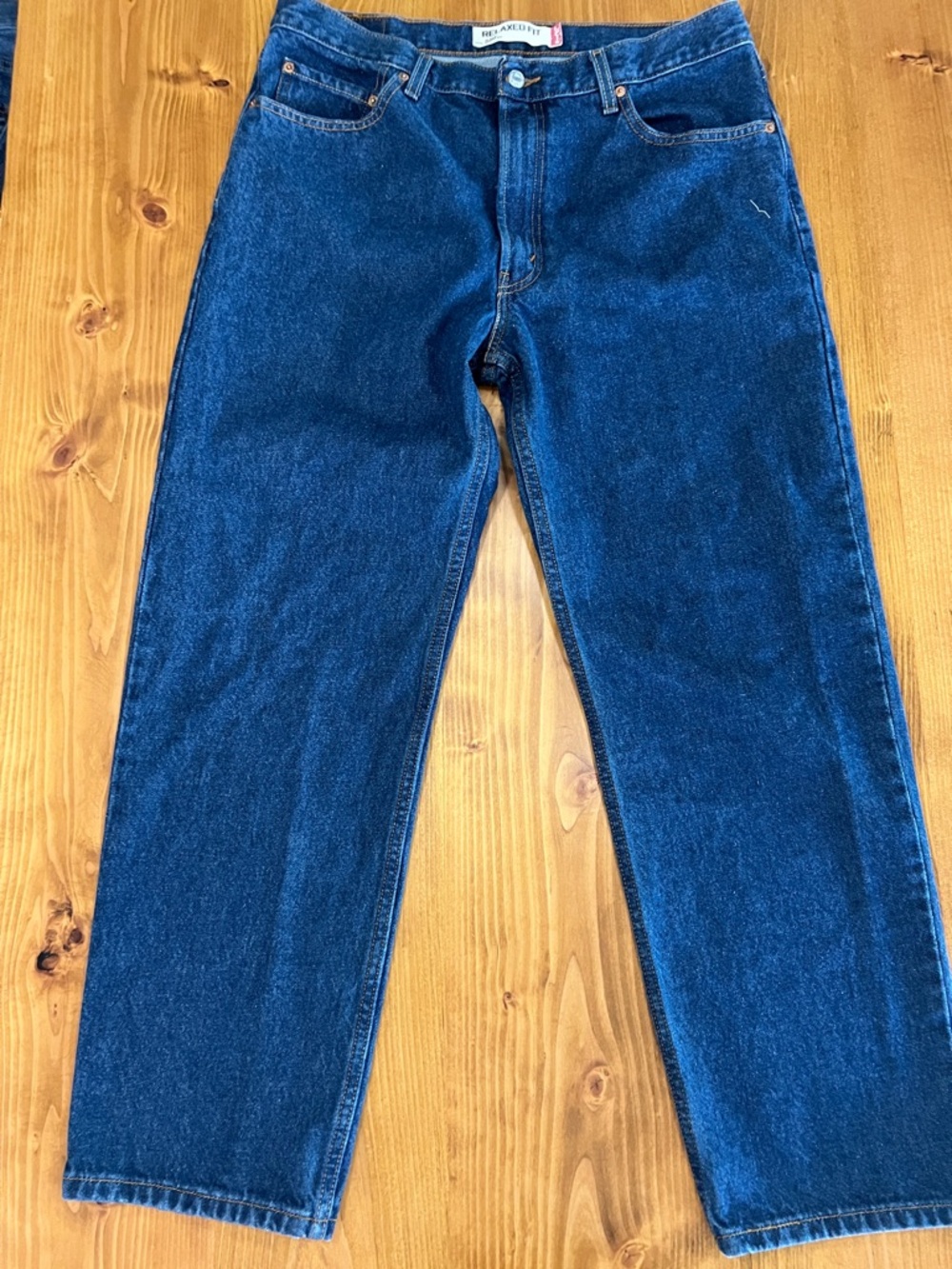 Levi's Men's Blue Dark Wash Relaxed Fit Straight Leg Denim Jeans 5-Pocket 36x30